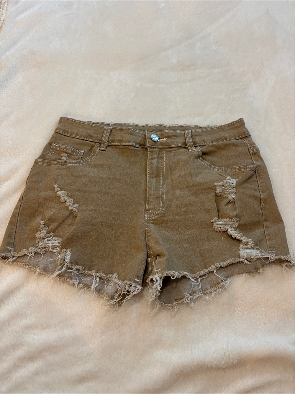 🌺 Women's Distressed Jean Shorts